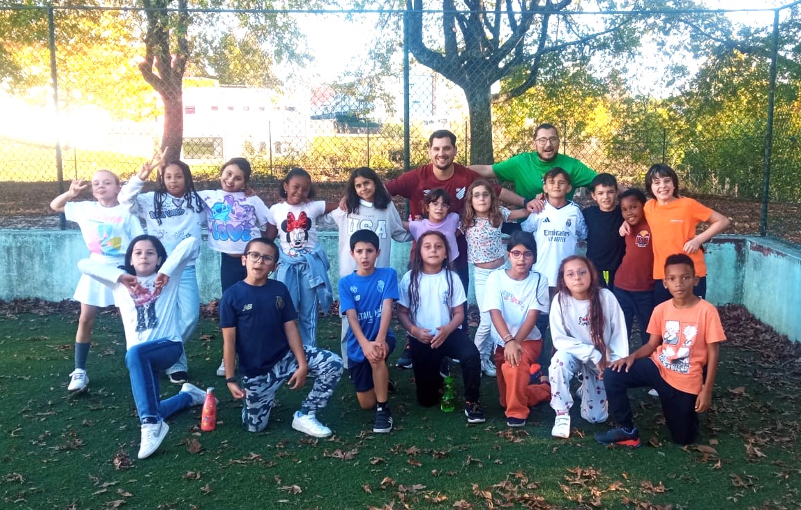 Pais treinadores dinamizam atividade de futebol